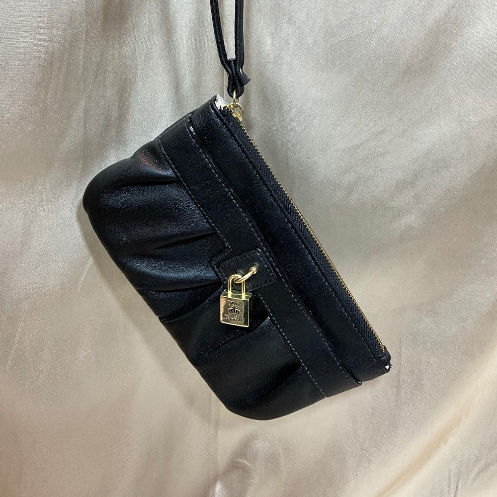 Juicy Couture, black lock detail, wristlet.   8- H7B